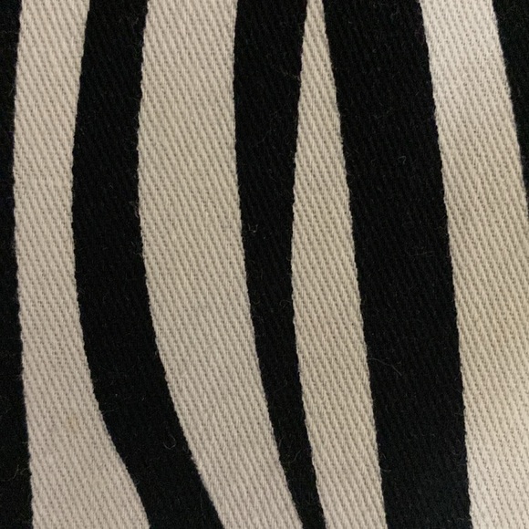 Gourmet Club Zebra pattern Kitchen Apron with “Claudine” engraved - Picture 6 of 8